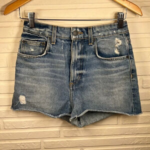 Carmar Light wash Distressed High Rise Denim Shorts, Women’s Size 26